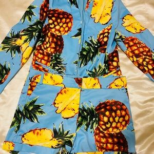 FN blazer pineapple short set